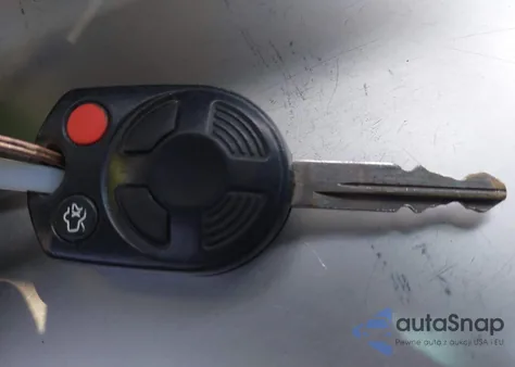 2010 Ford Edge Sport z USA, uszkodzony, nr VIN 2FMDK3ACXABA93224